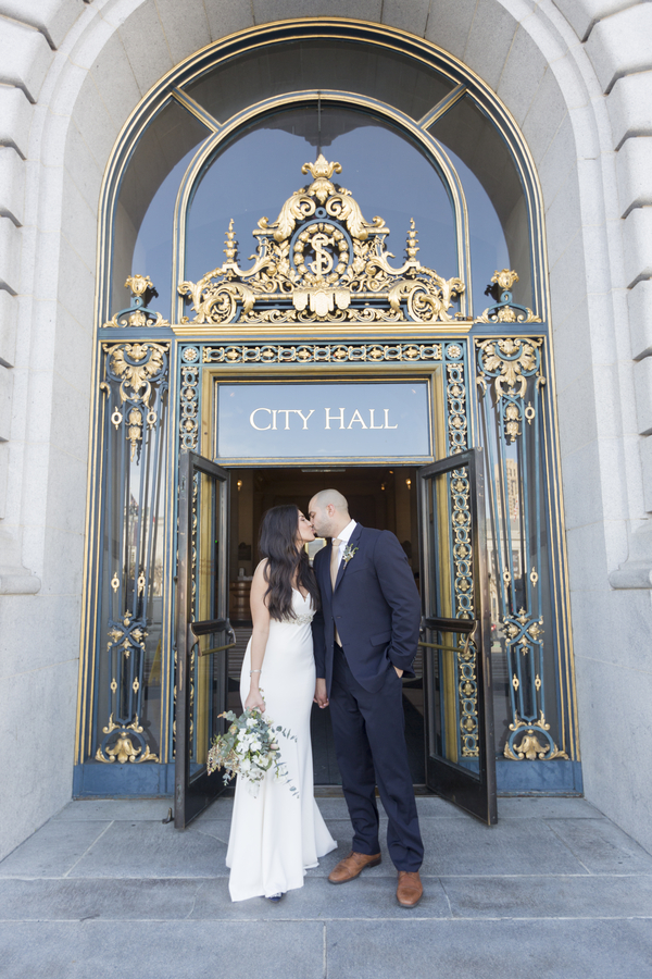 A Stylish and Intimate Wedding at San Francisco City Hall